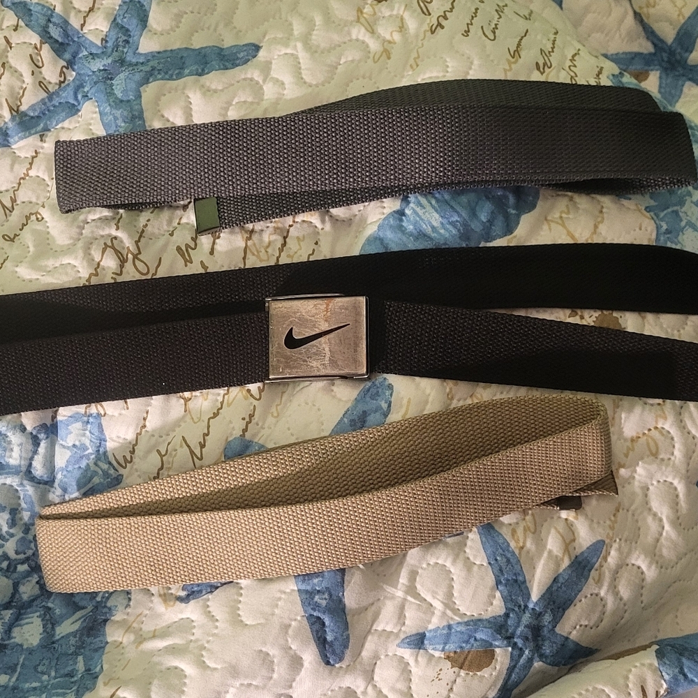 Nike belt